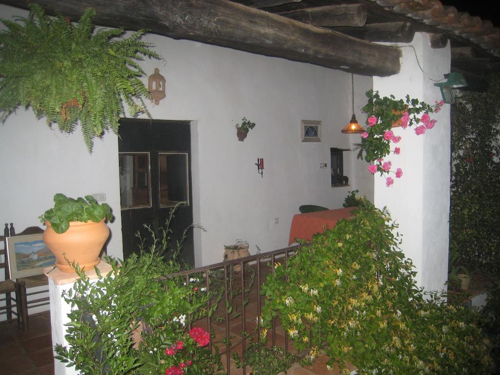 Posada Del Castano Castano de Robledo Eksteriør billede